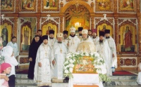 Престольный праздник в Спасо-Преображенском соборе. Новокузнецк, 2005 год
