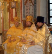Протоиереи Александр, Борис и Владимир Пивоваровы